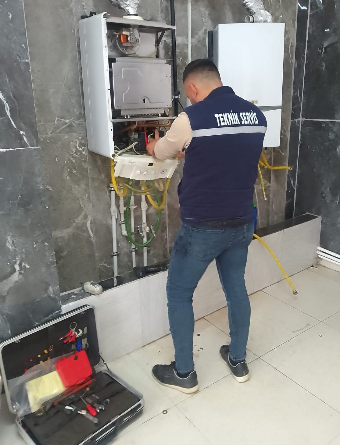 Profesyonel Kombi Teknik Servis, Garantili Kart Tamiri Ve Periyodik Bakım Merkezi